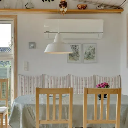 Arnette - 150m From The Sea By Interhome *