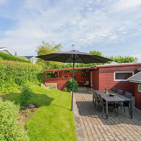 Arnette - 150m From The Sea By Interhome Sjolund